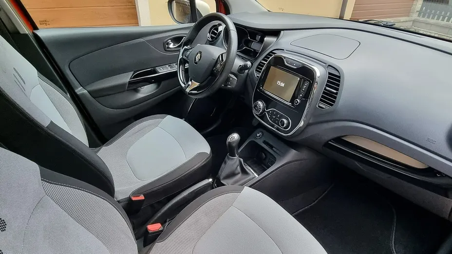 RENAULT Captur -