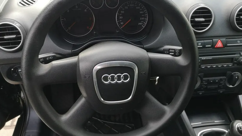 AUDI A3 -