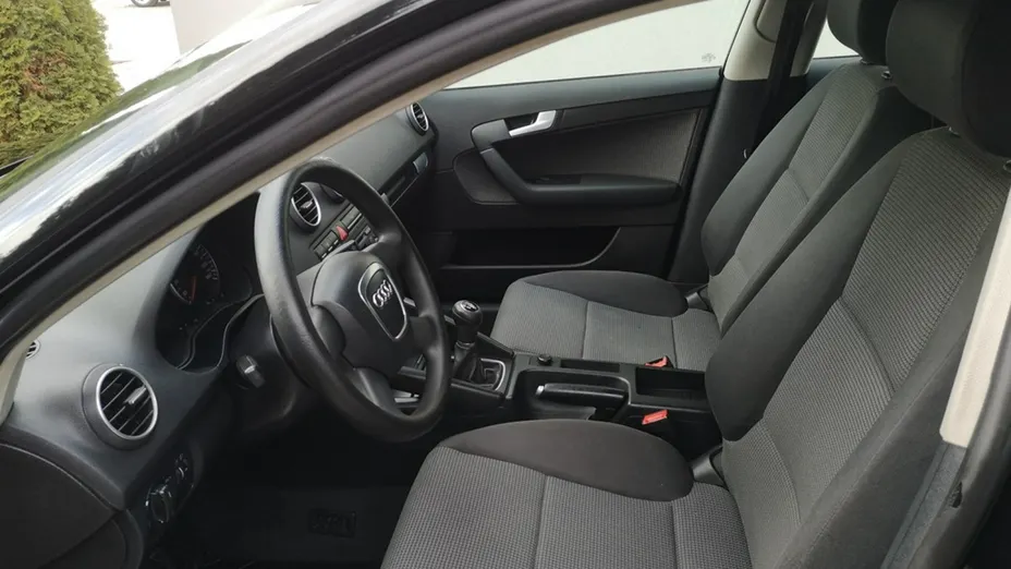 AUDI A3 -