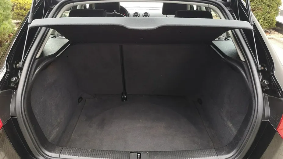 AUDI A3 -