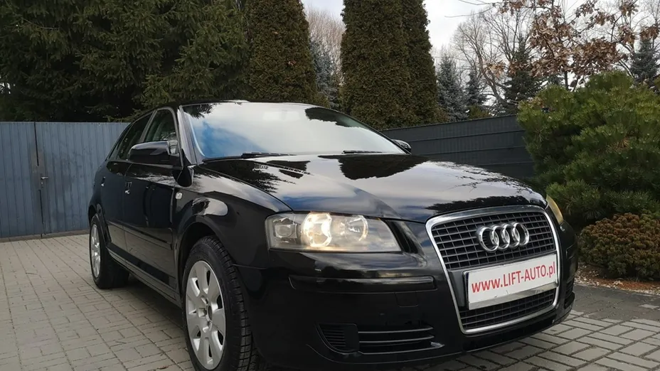 AUDI A3 -