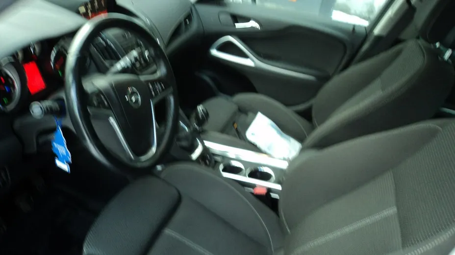 OPEL Zafira -