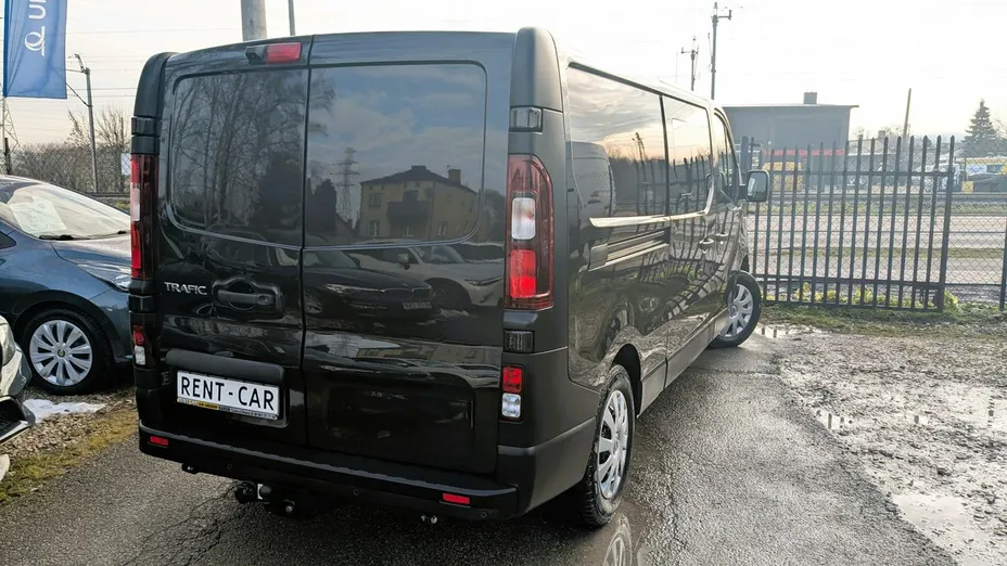 RENAULT Trafic -