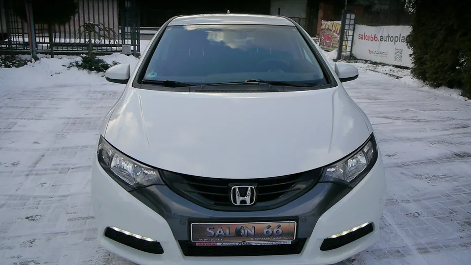 HONDA Civic -