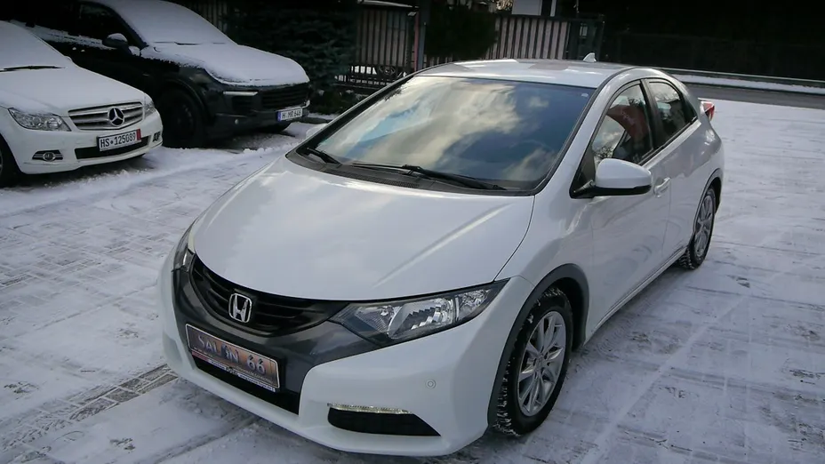 HONDA Civic -