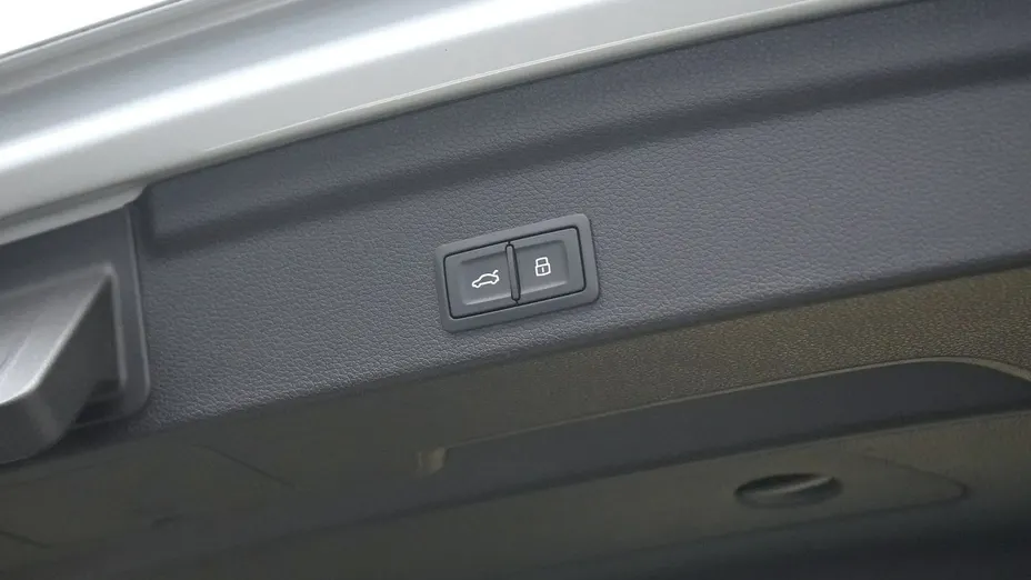 AUDI Q3 Q3 35 TFSI mHEV S-Line S tronic