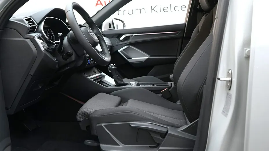 AUDI Q3 Q3 35 TFSI mHEV S-Line S tronic