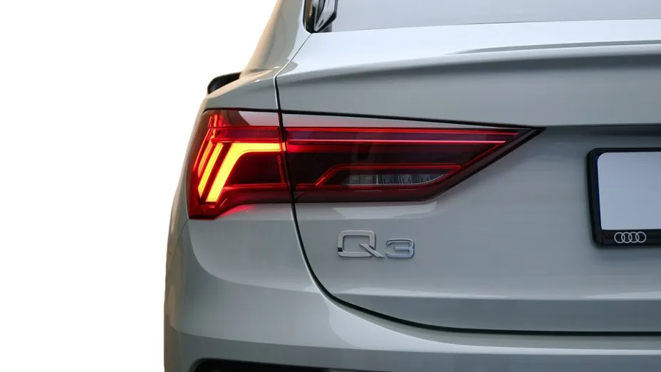 AUDI Q3 Q3 35 TFSI mHEV S-Line S tronic