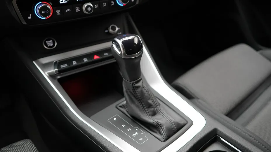 AUDI Q3 Q3 35 TFSI mHEV S-Line S tronic