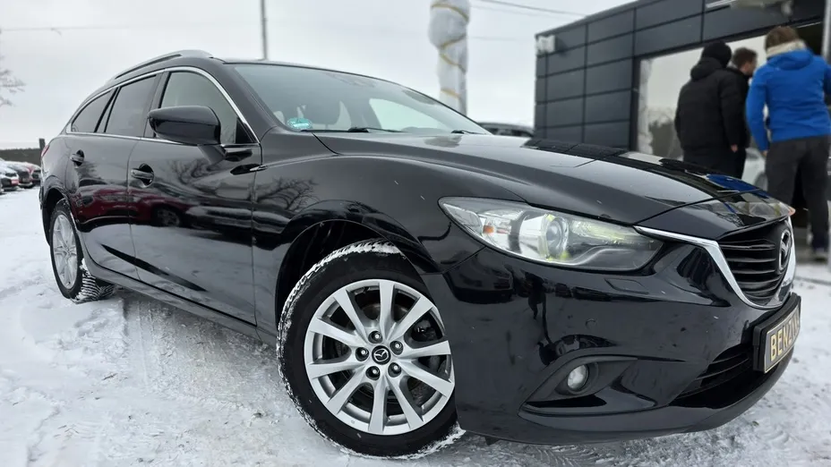 MAZDA 6 -