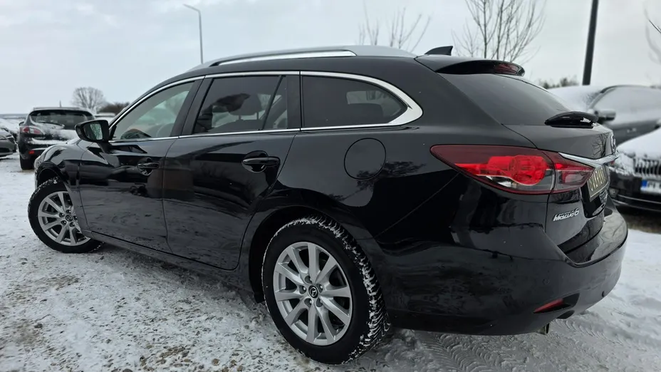 MAZDA 6 -