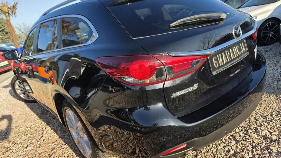 MAZDA 6 -