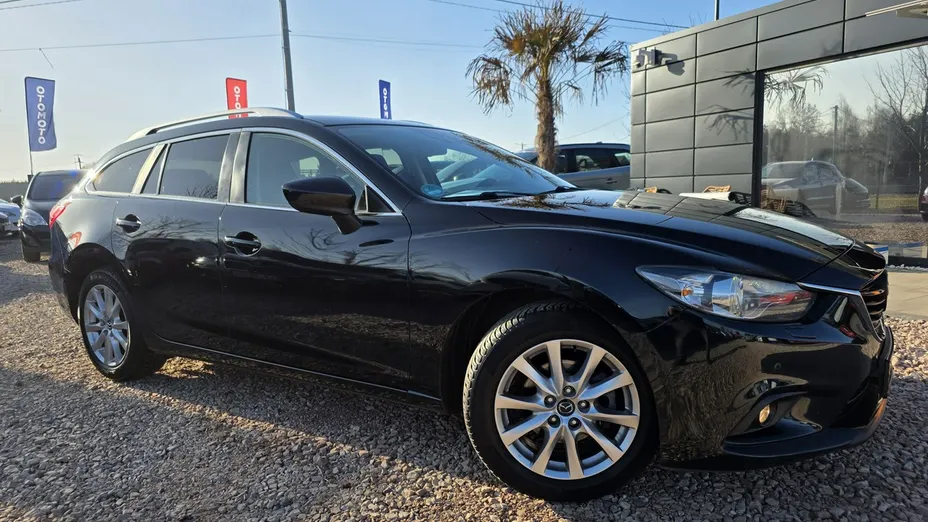 MAZDA 6 -