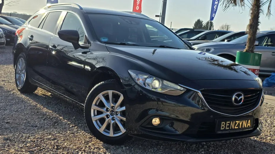MAZDA 6 -