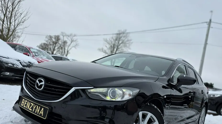 MAZDA 6 -