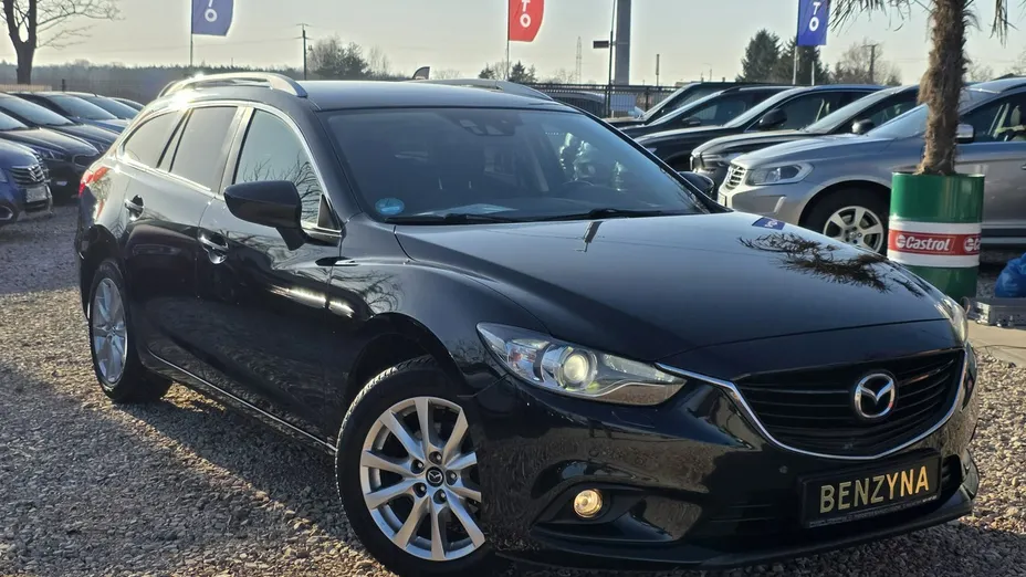 MAZDA 6 -