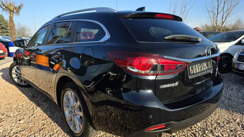 MAZDA 6 -