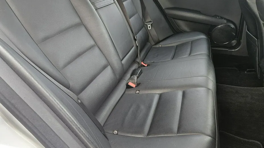 MERCEDES-BENZ C Klasa -