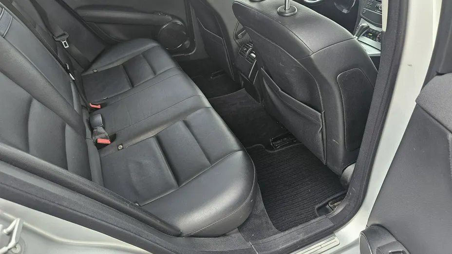 MERCEDES-BENZ C Klasa -