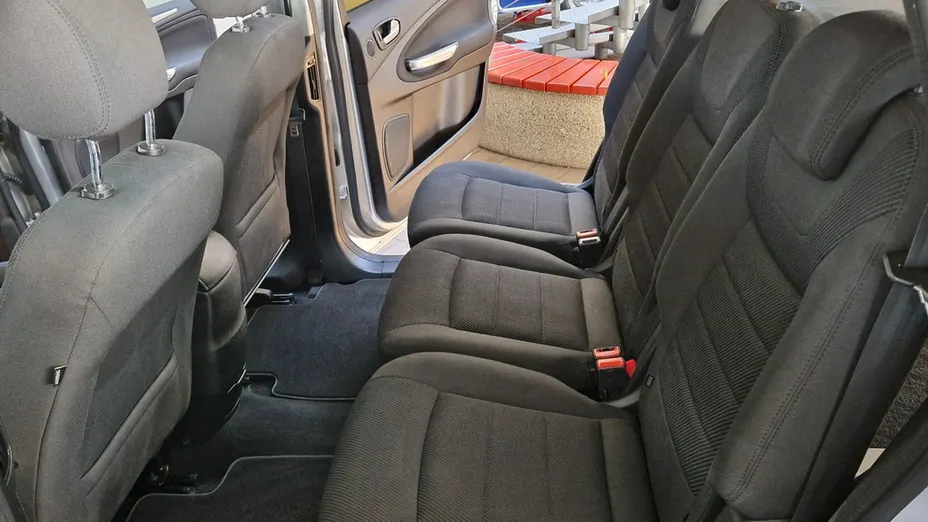 FORD S-MAX -