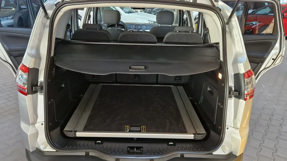 FORD S-MAX -