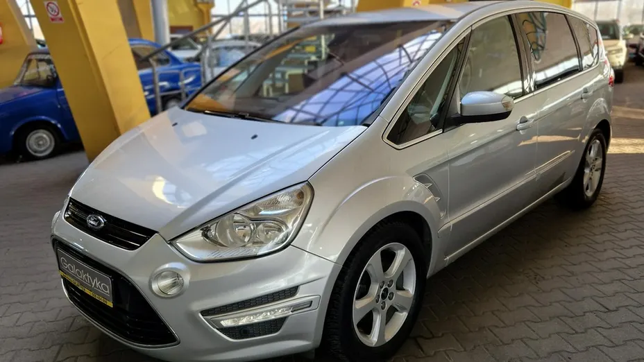 FORD S-MAX -