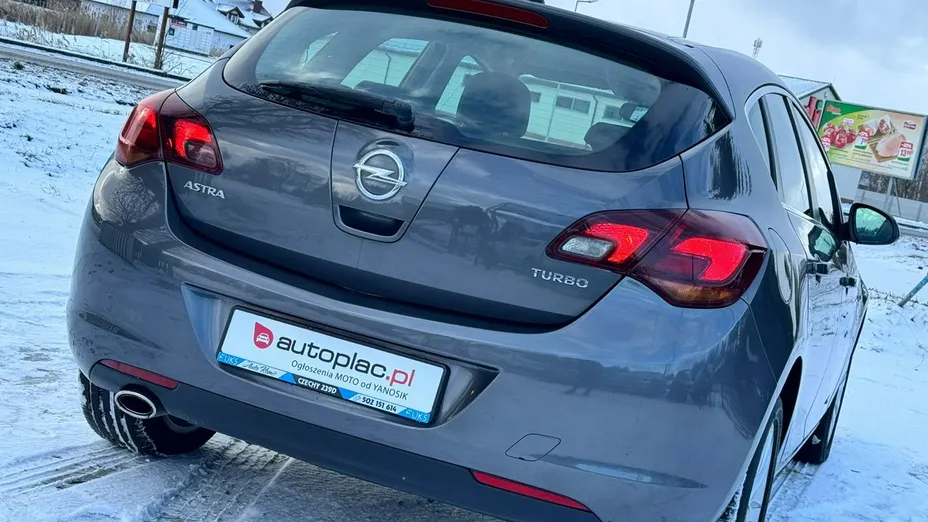 OPEL Astra -