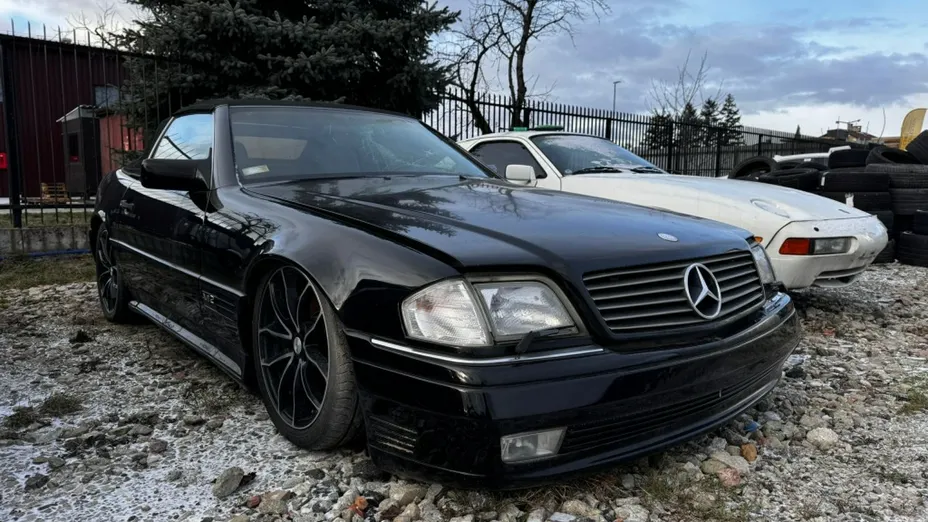 MERCEDES-BENZ SL -