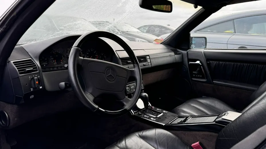 MERCEDES-BENZ SL -