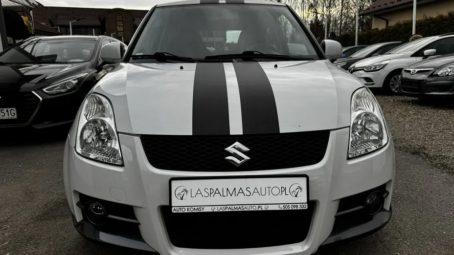 SUZUKI Swift -
