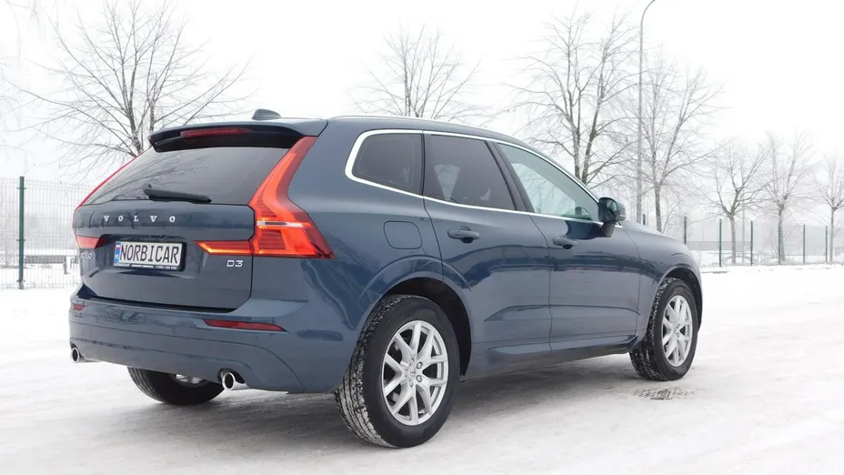 VOLVO XC60 -