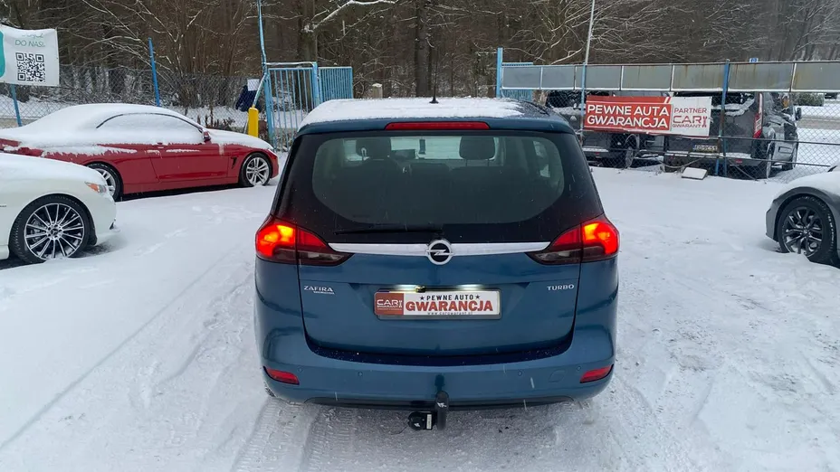 OPEL Zafira -