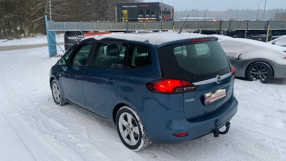 OPEL Zafira -