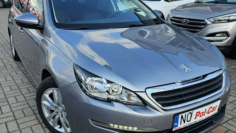 PEUGEOT 308 -