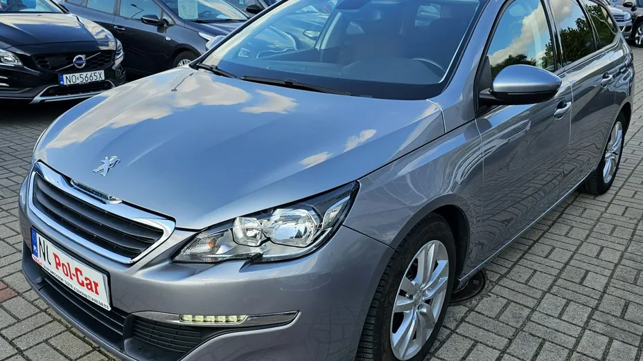 PEUGEOT 308 -