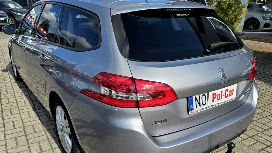 PEUGEOT 308 -