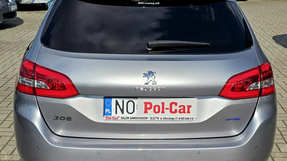 PEUGEOT 308 -