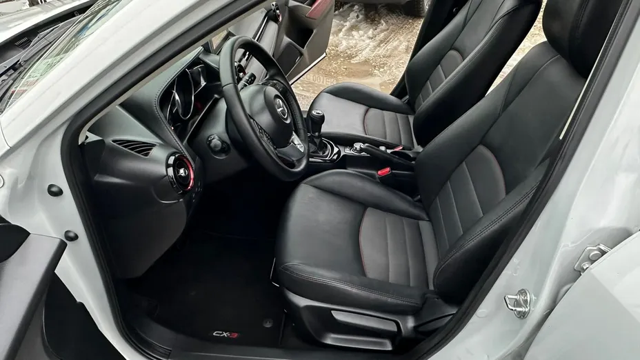 MAZDA CX-3 -