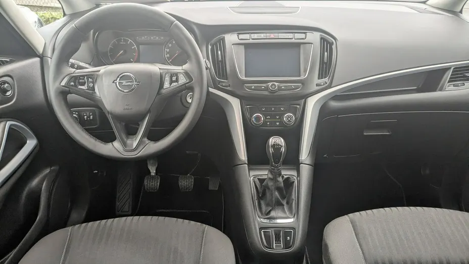 OPEL Zafira -