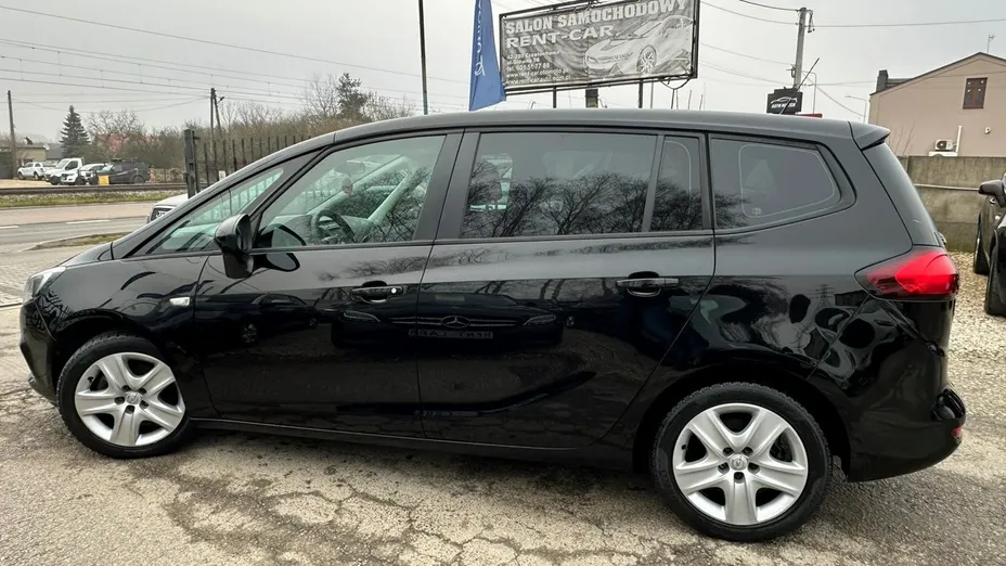 OPEL Zafira -