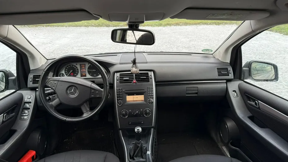 MERCEDES-BENZ B Klasa -