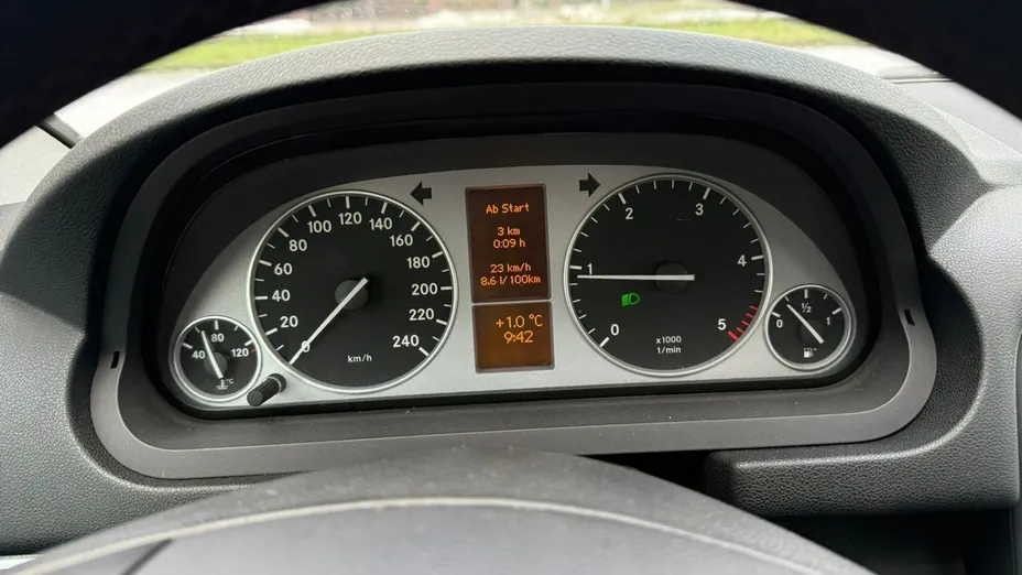 MERCEDES-BENZ B Klasa -