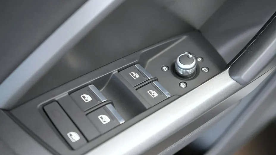 AUDI Q3 Q3 40 TFSI Quattro S-Line S tronic