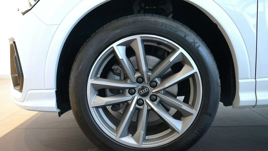 AUDI Q3 Q3 40 TFSI Quattro S-Line S tronic