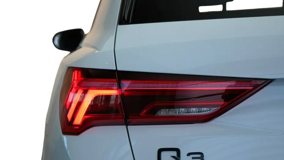 AUDI Q3 Q3 40 TFSI Quattro S-Line S tronic