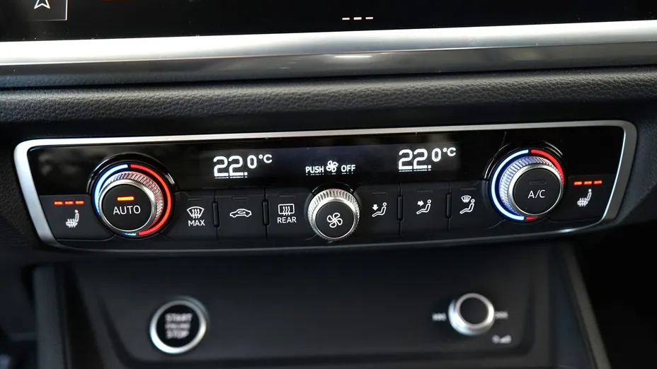 AUDI Q3 Q3 40 TFSI Quattro S-Line S tronic