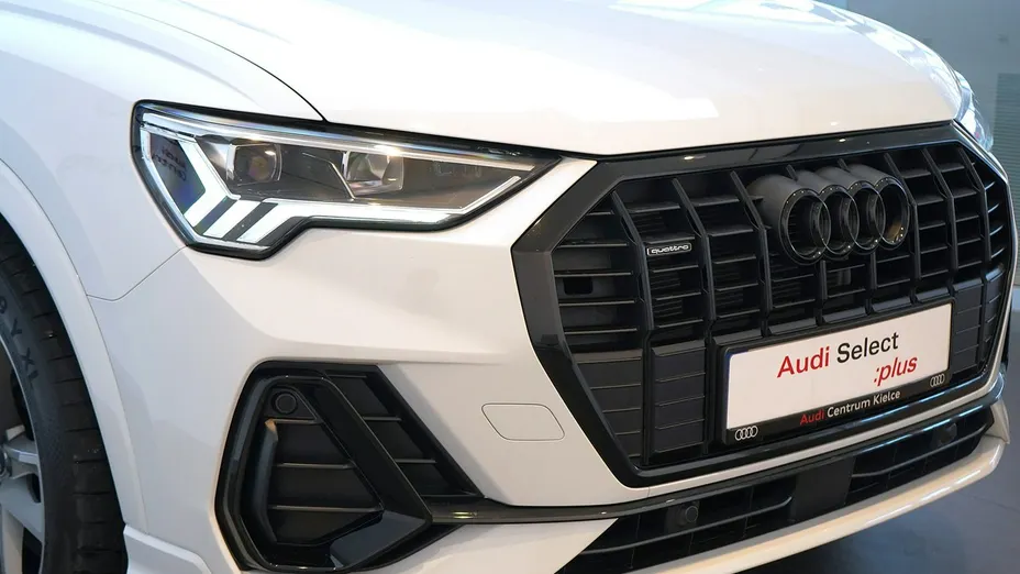 AUDI Q3 Q3 40 TFSI Quattro S-Line S tronic