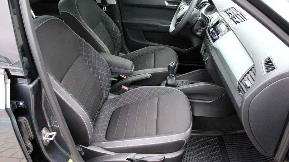 SKODA Fabia -