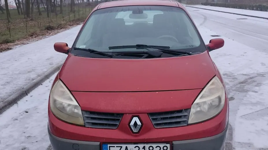 RENAULT Scenic -