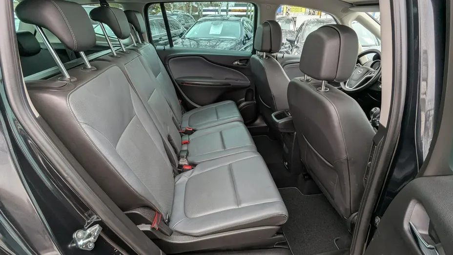 OPEL Zafira -